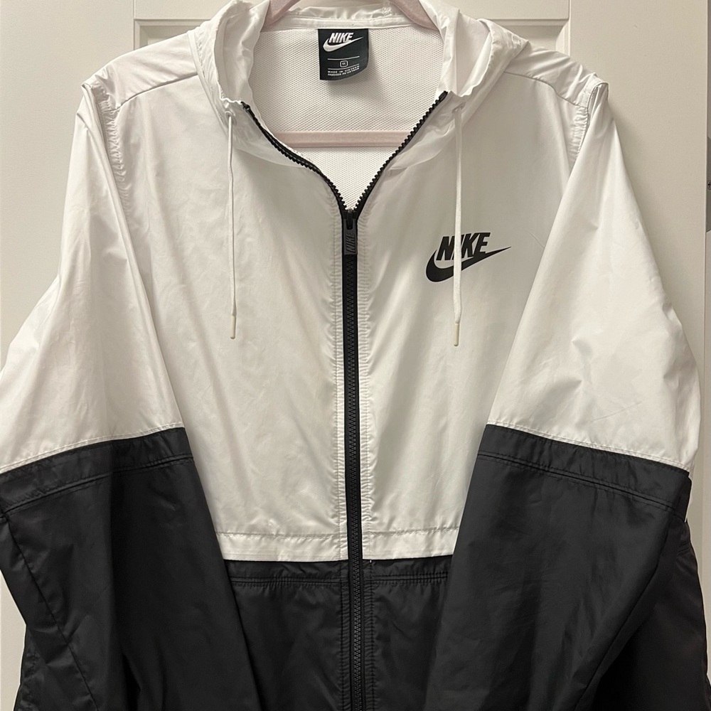 Women’s Nike Athletic Jacket Windbreaker, 1X